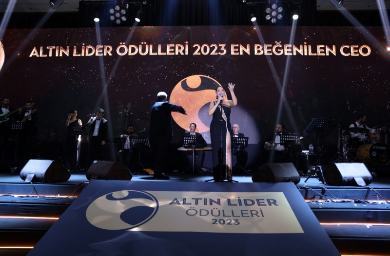Altın Lider Ödülleri Büyülü Gala Geceleri Yıldızlar Geçidine Sahne Oldu!  Altın Lider Ödülleri Büyülü Gala Geceleri Yıldızlar Geçidine Sahne Oldu!